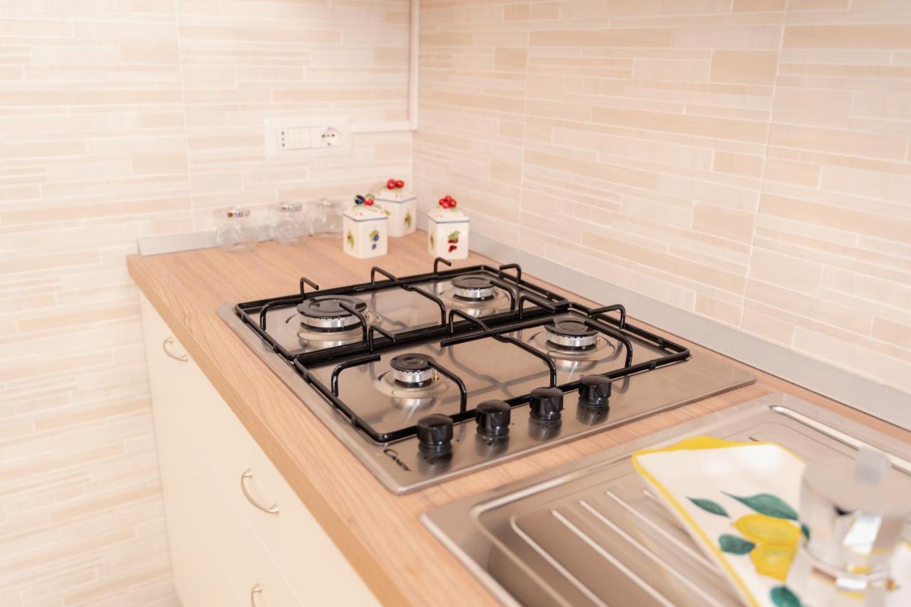 Carmela'S Guest House Pompeii Екстер'єр фото